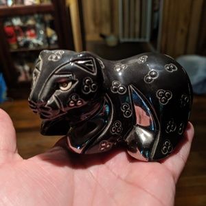 Rinconada panther statue